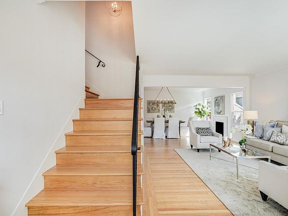 2nd image of 342 E Bellevue Ave