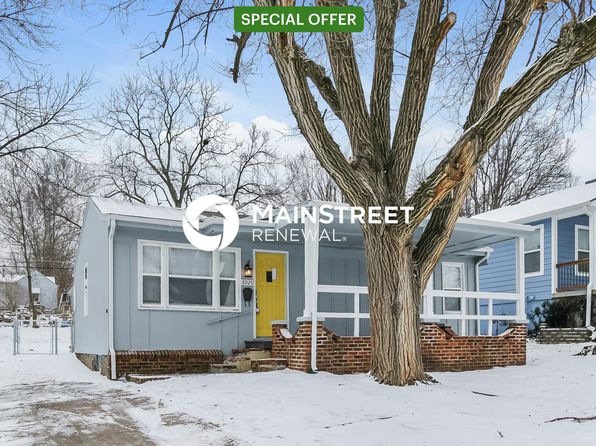 8925 Main St