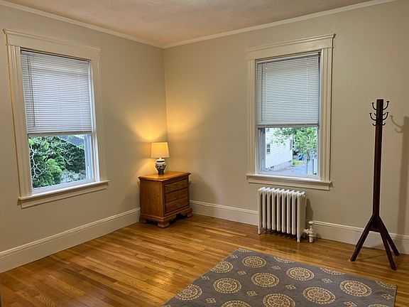 3rd image of 216 5th St #1