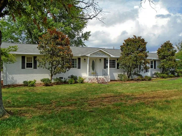 542 Country Club Ln, Madisonville, KY 42431