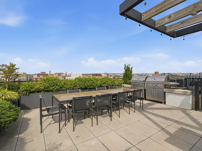 1011 M St NW #504 — Photo 27