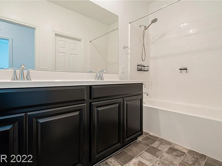 827 E Spring Estates Ave — Photo 16