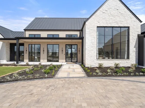 123 Landings Way, Spicewood, TX 78669