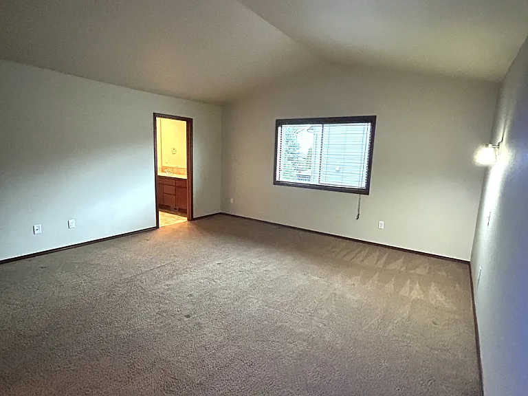 8127 178th Pl NE — Photo 19