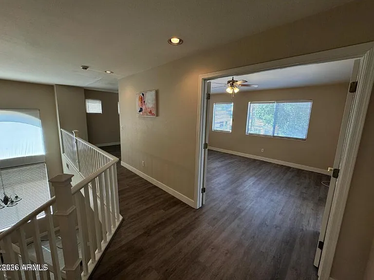 1470 W Armstrong Way — Photo 17