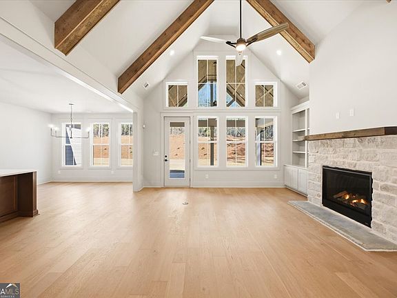 4th image of 116 Heights Ave