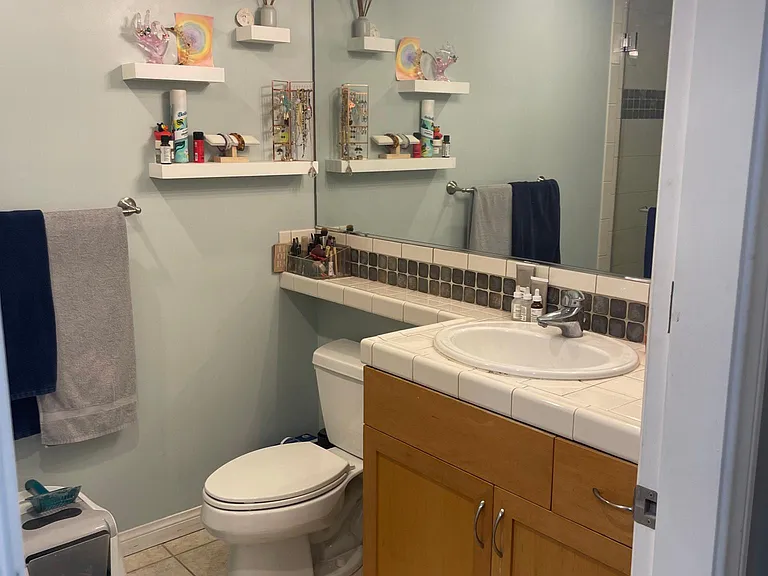 850 Beech St #208 — Photo 13