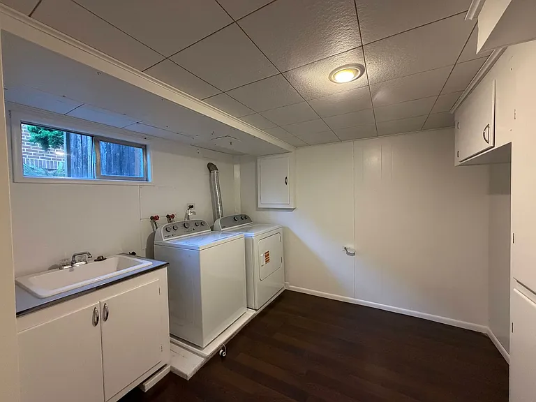924 N Union Ave — Photo 27