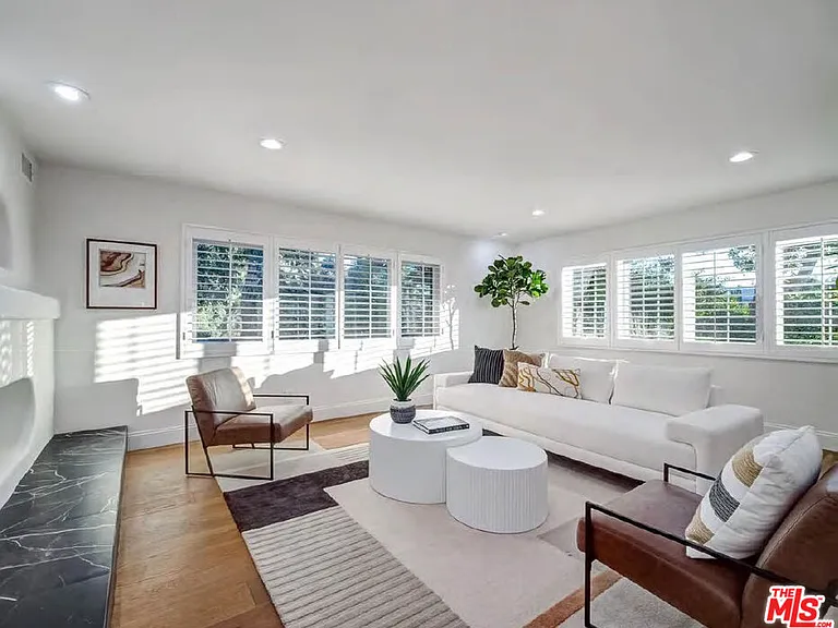 4732 Del Moreno Dr — Photo 8