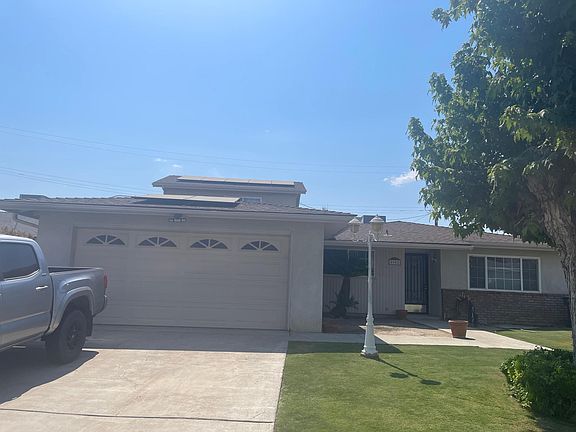 2nd image of 5905 Webb Way