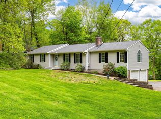 50 Valley View Dr, Farmington, CT 06032