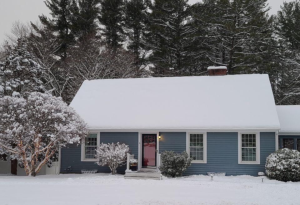 2nd image of 6 Mitchell Rd