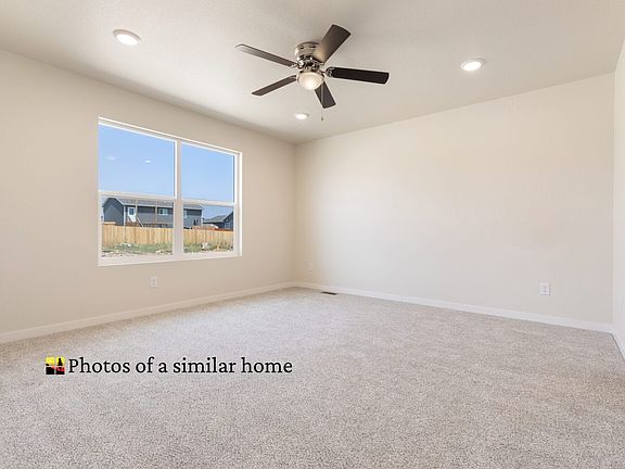 5th image of 102 Isaac St