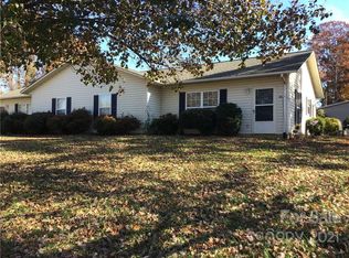 89 Boston Rd #2, Taylorsville, NC 28681