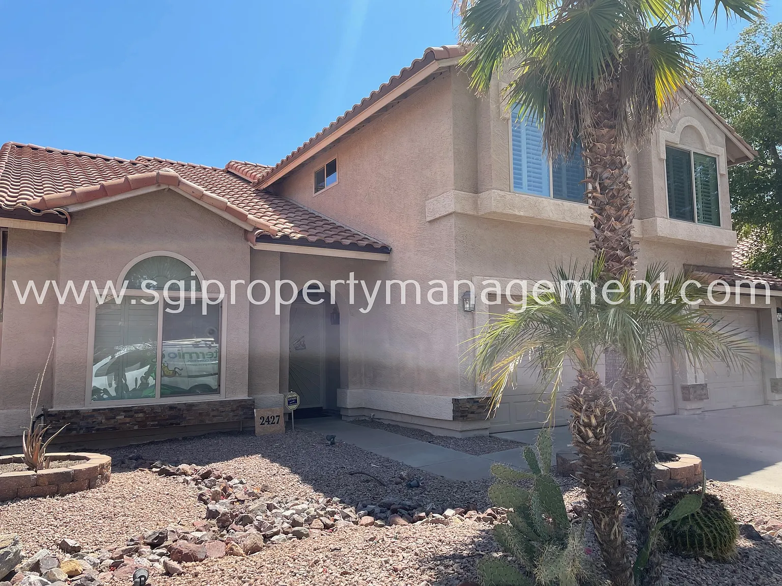 Ahwatukee Beauty in Mountain Ranch! — Photo 2