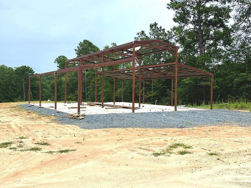 2nd image of 12 Parker Ln