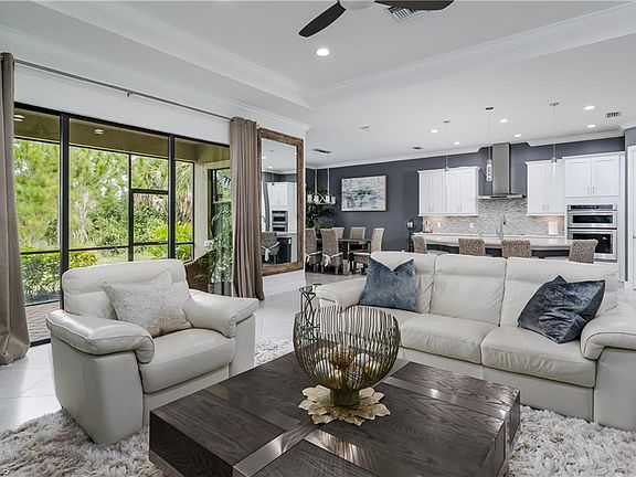 3rd image of 4664 Abaca CIR