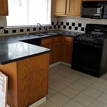 2nd image of 2418 Anthony Hay Ln