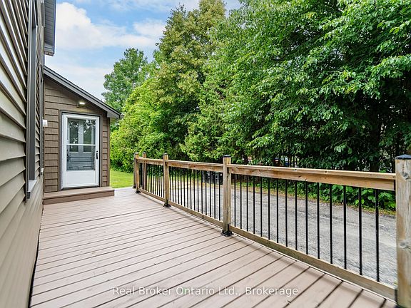 2nd image of 44 Balm Beach Rd W