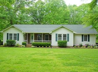 605 Sharondale Dr, Tullahoma, TN 37388
