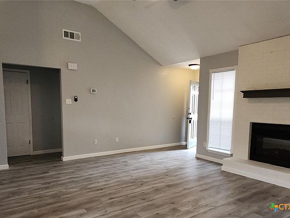 2nd image of 2402 Cross Timber Dr