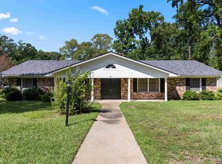 1601 Auburn Dr, Longview, TX 75601