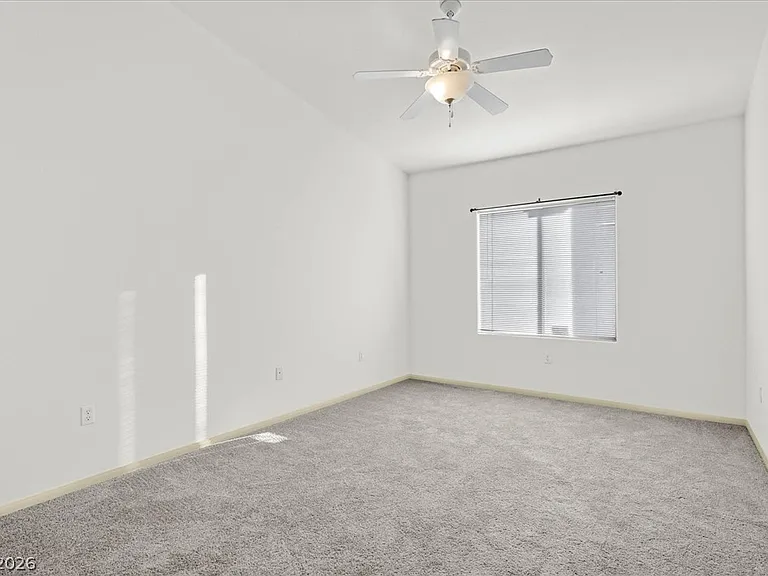 2305 W Horizon Ridge Pkwy #1523 — Photo 20