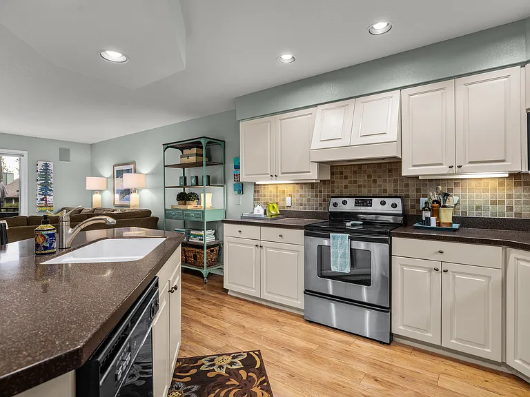 1750 E Lakeshore Dr #151 — Photo 17