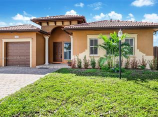 15660 SW 17th Ter, Miami, FL 33185