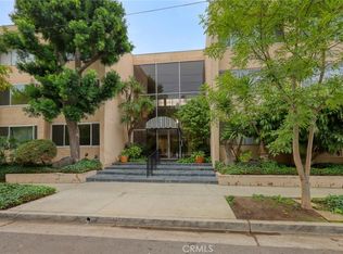 5411 Tyrone Ave APT 204, Van Nuys, CA 91401
