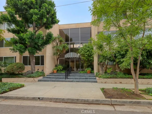 5411 Tyrone Ave APT 204, Van Nuys, CA 91401