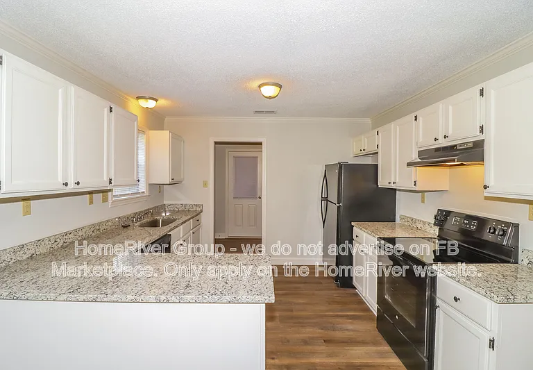 2534 Jeffries Cv — Photo 6