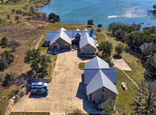 285 Chimney Cove Dr, Marble Falls, TX 78654