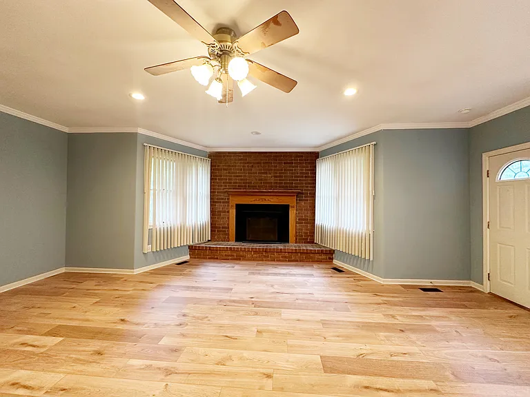 969 Bridge Park Dr — Photo 5