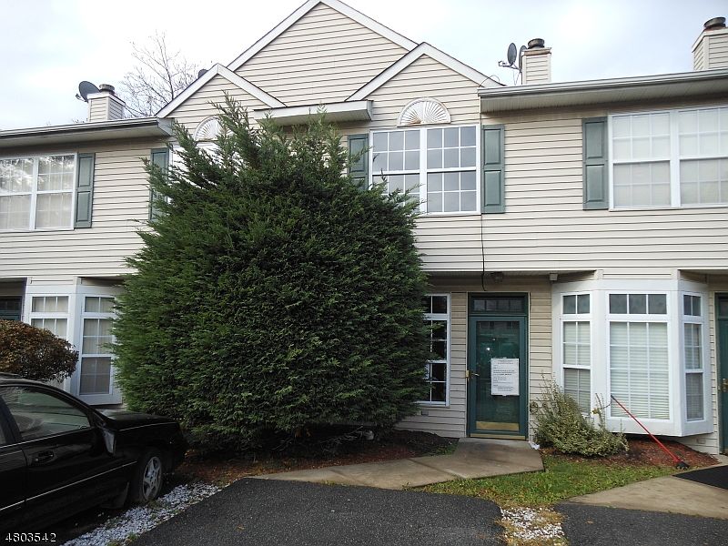 1st image of 7 Derby St, D