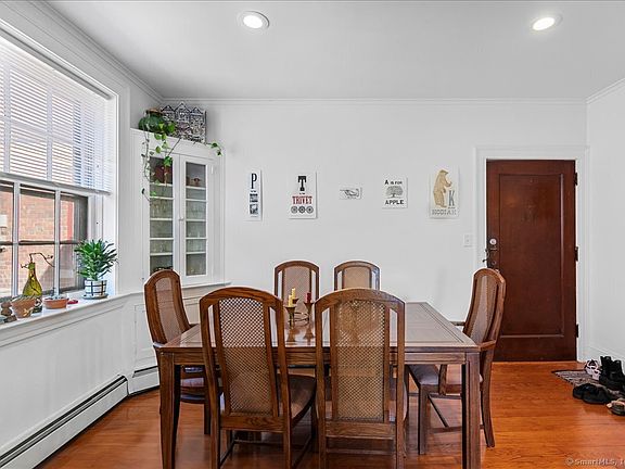 4th image of 151 Cold Spring St #C2