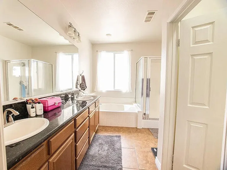 37491 Mersey St — Photo 28