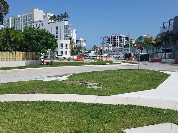 4th image of 512 Bayshore Dr APT 102