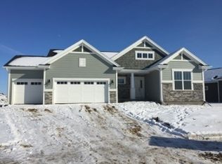 6634 Prairie Crk, Windsor, WI 53598