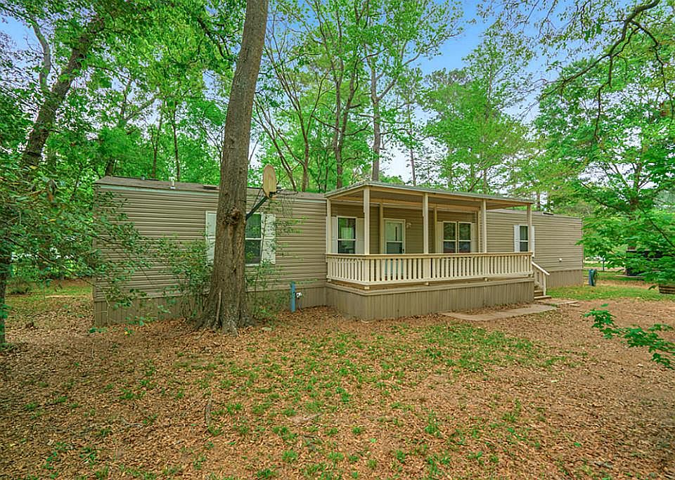 1st image of 15902 Shalamar Dr