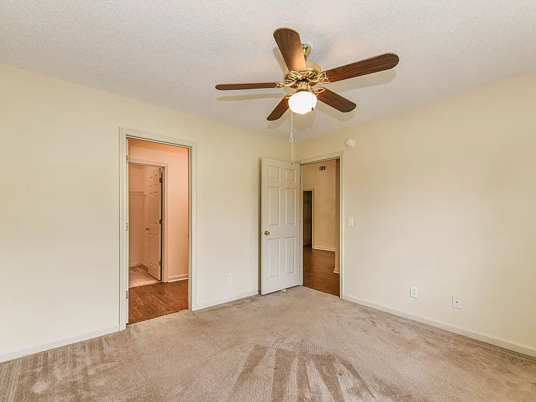 665 Rushing St — Photo 22