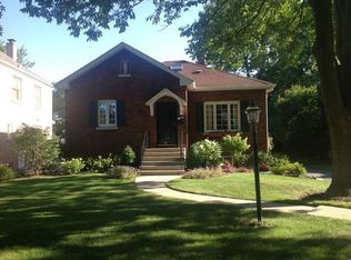 510 Uvedale Rd, Riverside, IL 60546