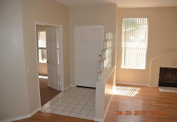 2nd image of 2192 Lago Madero