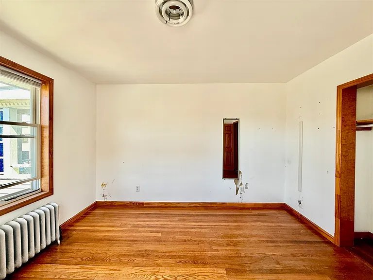 18 Bigelow St #1 — Photo 16