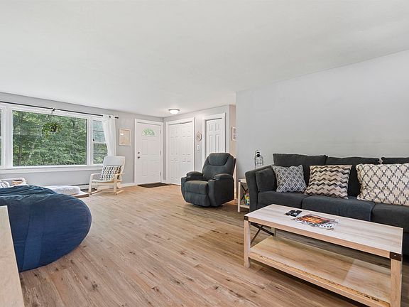 5th image of 108 Cherry Valley Road #4