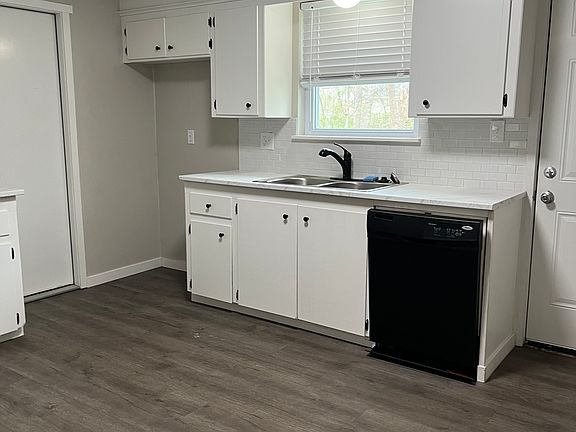 4th image of 908 S Choctaw Ave