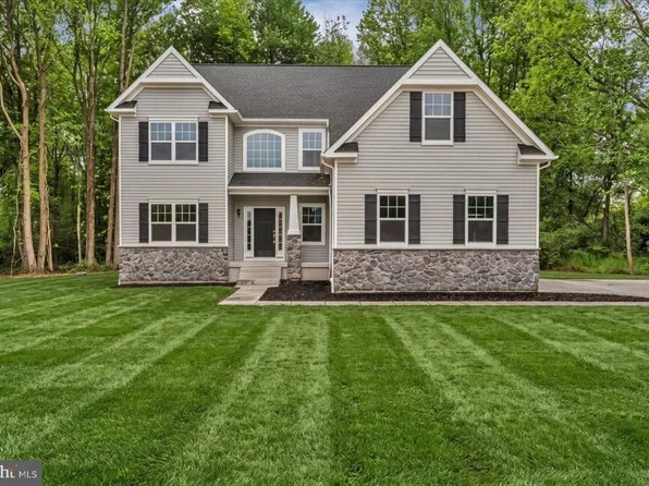 35 Barbertown Point Breeze Rd, Frenchtown, NJ 08825