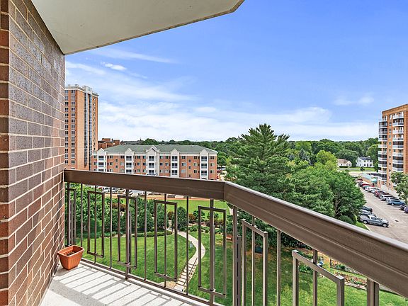 2nd image of 6615 Lake Shore Dr S APT 900