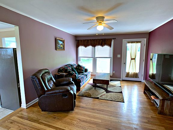 3rd image of 3411 9th Street Dr NE