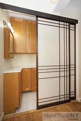 Sold by NextStopNY | media 10